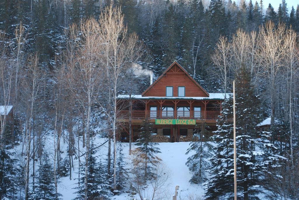 Auberge De La Riviere Matapedia - Matapedia River Lodge Routhierville Dış mekan fotoğraf