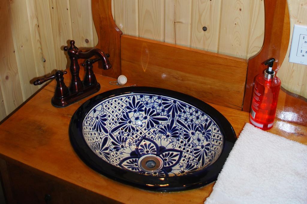 Auberge De La Riviere Matapedia - Matapedia River Lodge Routhierville Dış mekan fotoğraf