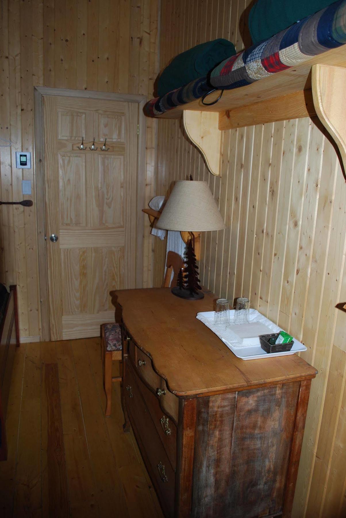 Auberge De La Riviere Matapedia - Matapedia River Lodge Routhierville Dış mekan fotoğraf