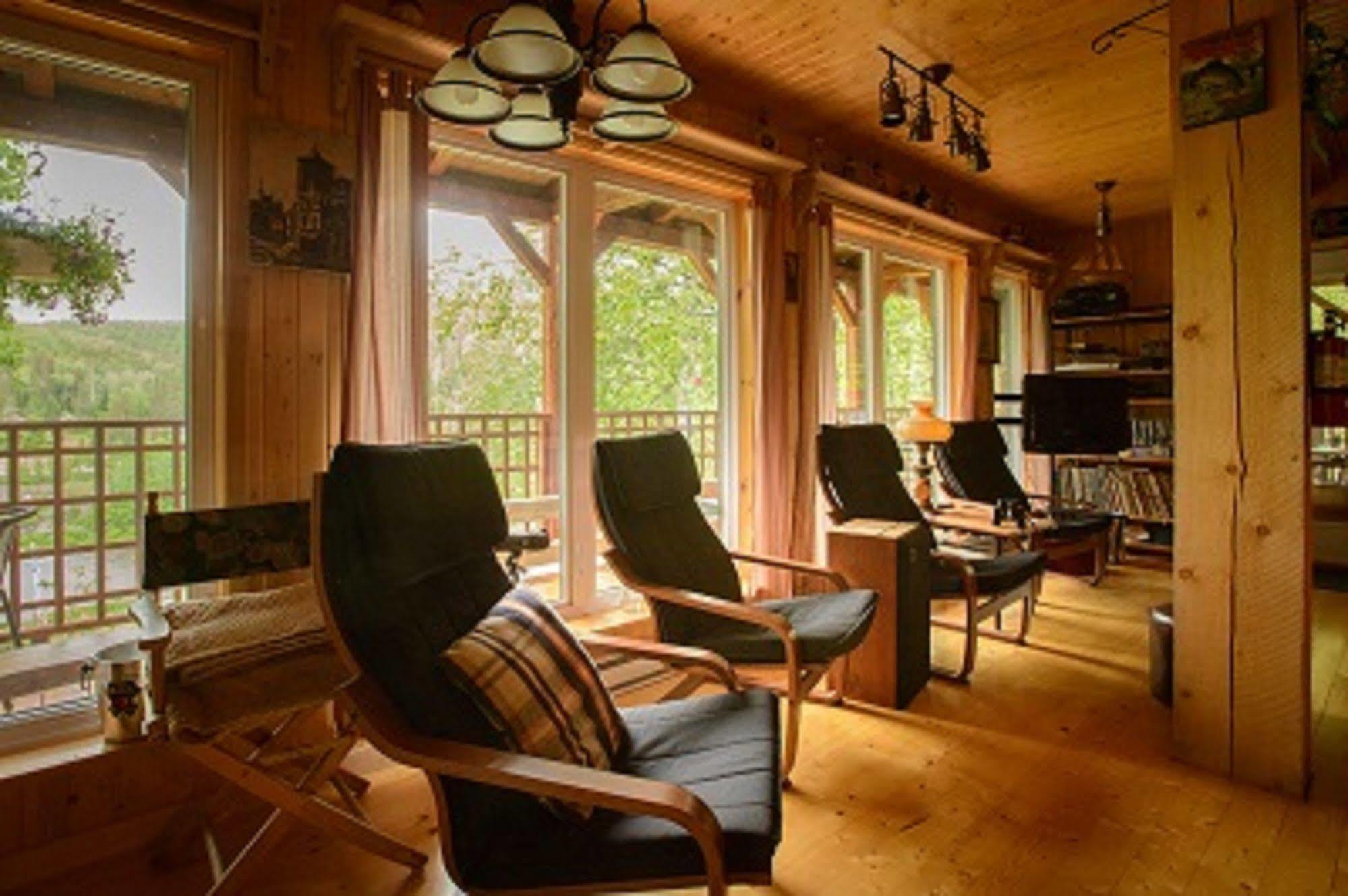 Auberge De La Riviere Matapedia - Matapedia River Lodge Routhierville Dış mekan fotoğraf